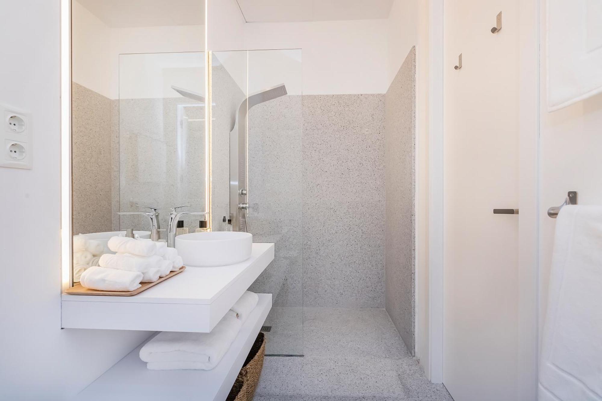 Apartament Bhost - Lumiere *